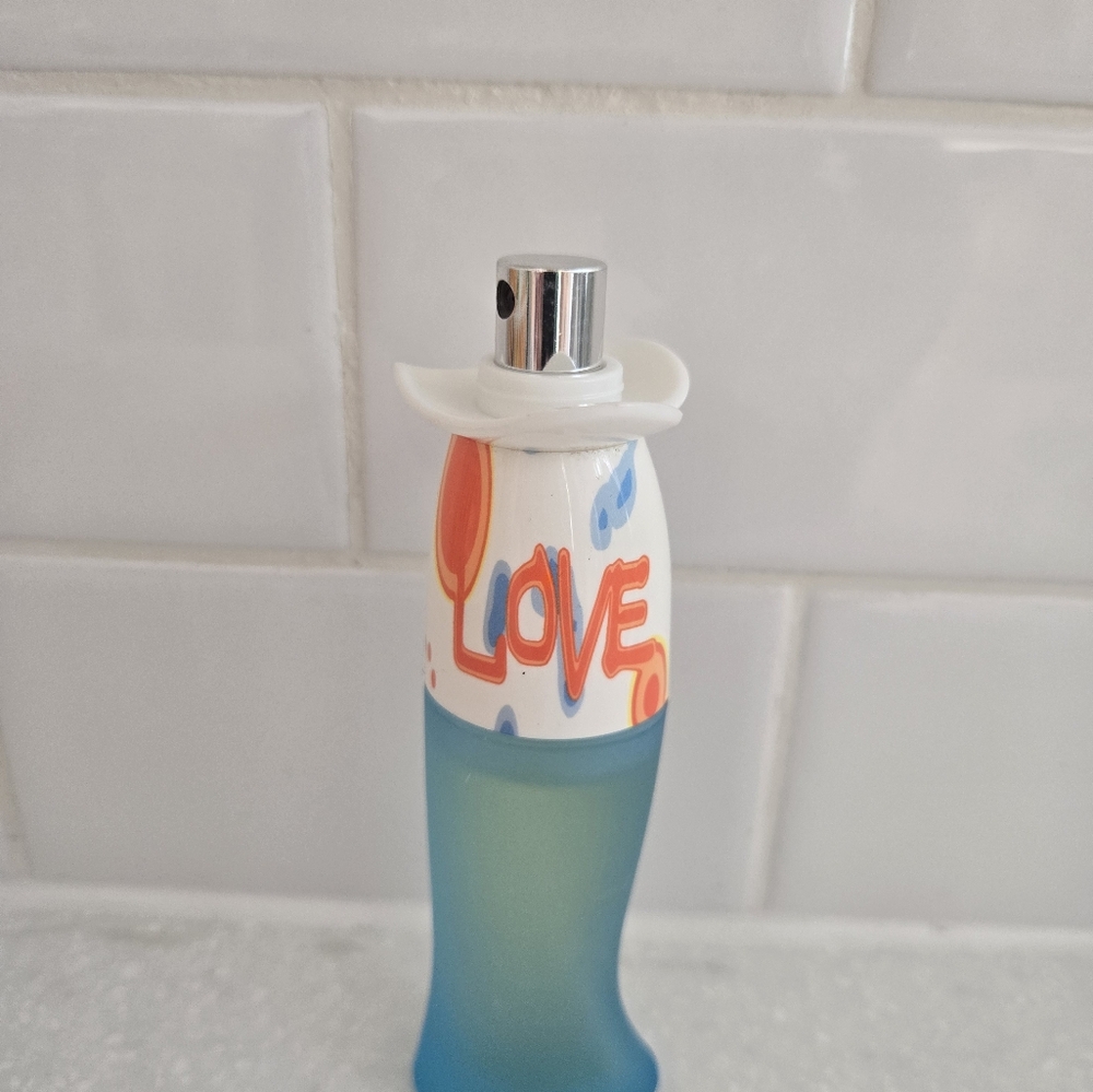 I Love I Love Perfume Bottle Moschino - Picture 6 of 6